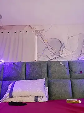 Victoria01  online show from February 20, 2026, 6:26 am