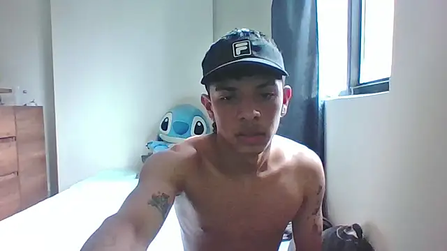 Snapshot of Glen_connor_11 chatting on December 15, 2025, 6:03 pm Glen connor 11 online show from December 15, 2025, 6:03 pm