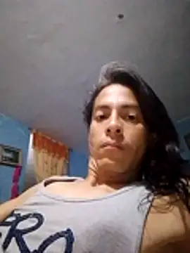 Snapshot of angeliChacon chatting on May 9, 2026, 4:27 am angeliChacon online show from May 9, 2026, 4:27 am