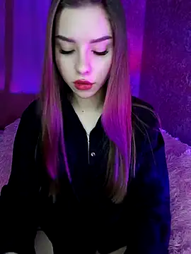 Snapshot of BitterPeach chatting on February 5, 2026, 4:03 pm BitterPeach online show from February 5, 2026, 4:03 pm