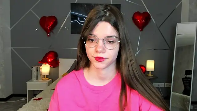 miss  evelyne online show from February 13, 2026, 7:52 am