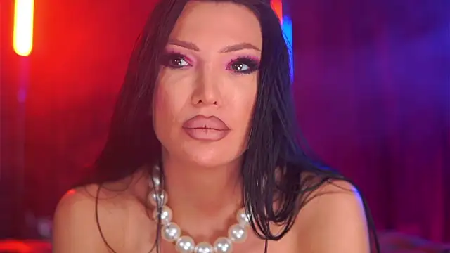 AstridVex online show from February 25, 2026, 7:47 pm