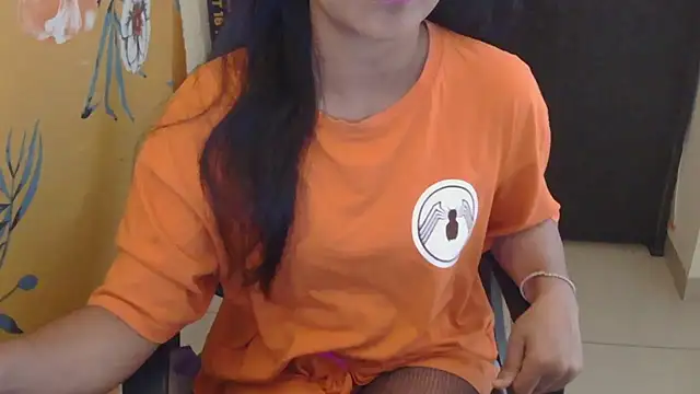 Cristina love69 online show from June 27, 2026, 12:22 pm