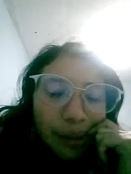 moodsailor online show from December 22, 2025, 11:49 pm