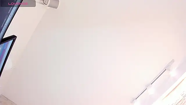 chloe cortez online show from February 3, 2026, 11:04 am