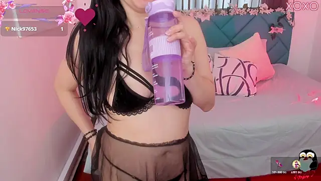 Isa Emm online show from March 5, 2026, 7:43 pm