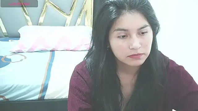 kangomez19 online show from December 18, 2025, 12:49 am