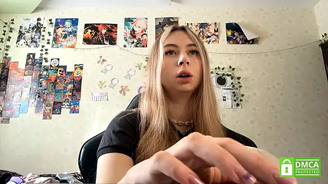 JanelBray online show from February 9, 2026, 9:18 am