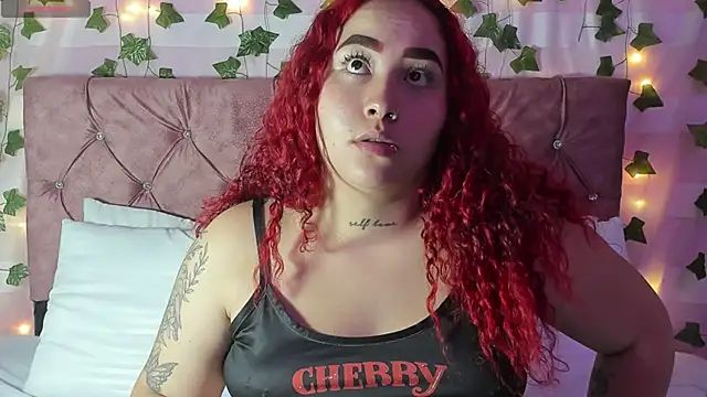 Ayla-marttinez online show from March 27, 2026, 1:03 am