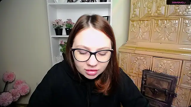 LiliaErmi online show from February 6, 2026, 7:04 am