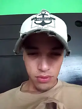 webbblack online show from December 13, 2025, 8:04 pm