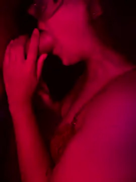 sextwox online show from January 11, 2026, 2:07 am