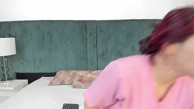 Scarlett  Noir online show from March 27, 2026, 7:37 pm