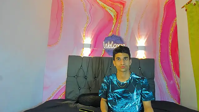 Hot Boys 69 online show from December 21, 2025, 5:09 am