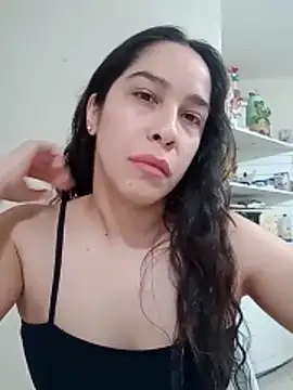 Snapshot of EvaHatman chatting on December 18, 2025, 10:30 am EvaHatman online show from December 18, 2025, 10:30 am