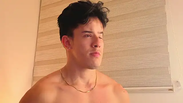 maxxcooper1 online show from January 11, 2026, 6:09 am