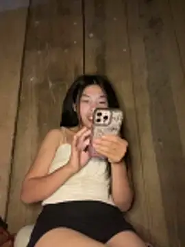 Snapshot of lux-su chatting on May 20, 2026, 3:09 pm lux-su online show from May 20, 2026, 3:09 pm
