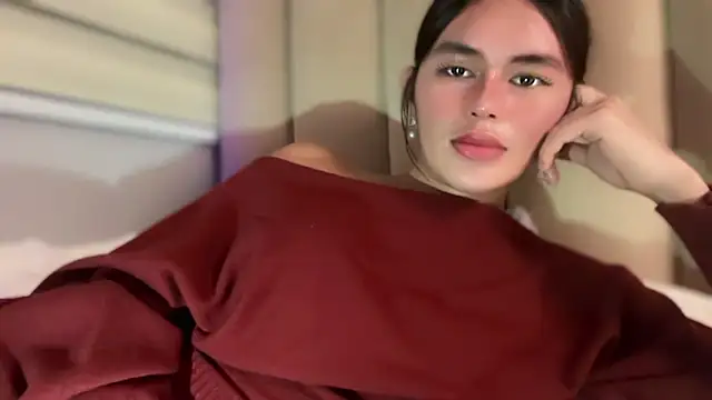 Snapshot of Annedee_ chatting on December 14, 2025, 1:49 pm Annedee online show from December 14, 2025, 1:49 pm