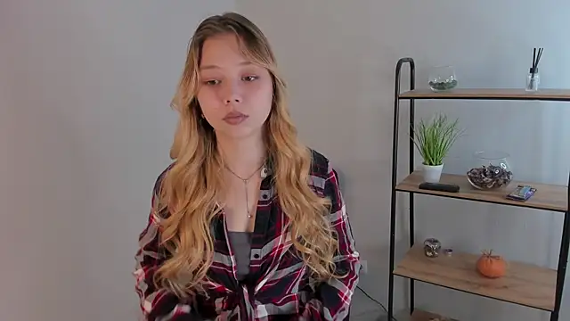 Kim Northav online show from December 21, 2025, 2:30 pm