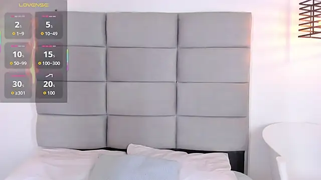 JoshClaarktt online show from February 13, 2026, 4:01 am