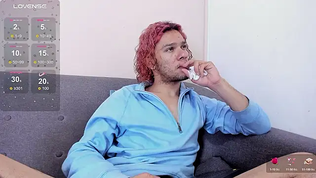 TAYSON SCOTT online show from February 9, 2026, 1:20 pm