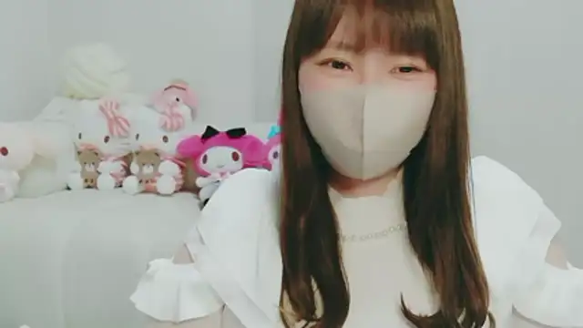 yuyuchan   online show from April 21, 2026, 10:33 am