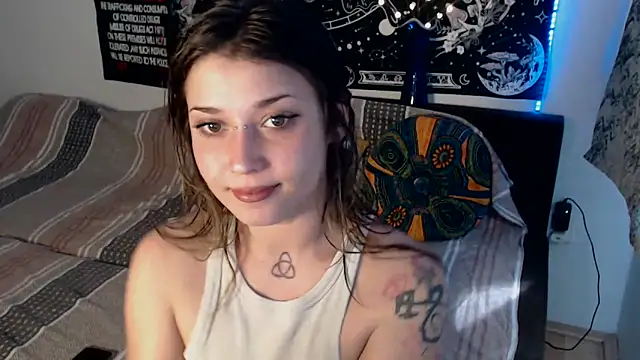 AlienforTwenty online show from March 7, 2026, 11:16 am