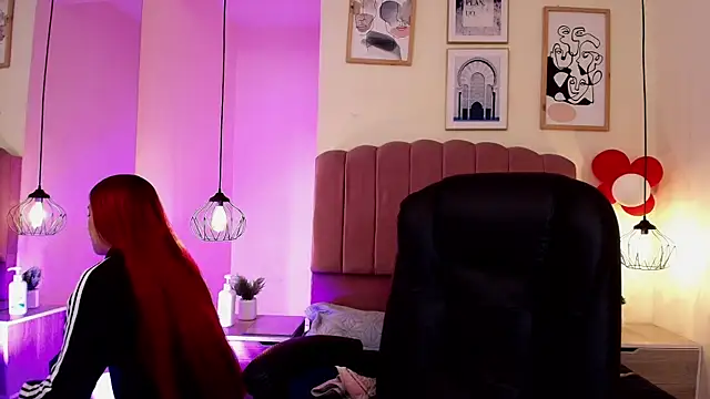 Celestee15  online show from April 15, 2026, 11:16 am