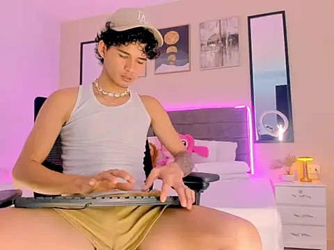 back thomson online show from February 13, 2026, 1:33 pm