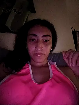 LindaRojas online show from December 16, 2025, 3:00 am