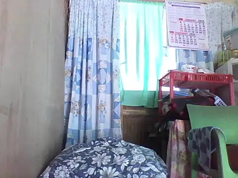 Petite elise online show from March 14, 2026, 4:51 am