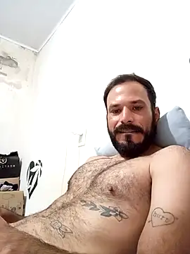 Snapshot of Dionaatanm chatting on December 13, 2025, 11:55 pm Dionaatanm online show from December 13, 2025, 11:55 pm