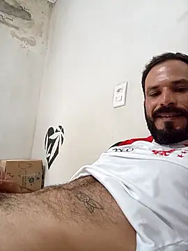 Snapshot of Dionaatanm chatting on December 14, 2025, 3:17 pm Dionaatanm online show from December 14, 2025, 3:17 pm