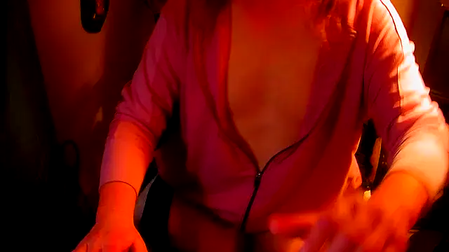 GoodGirlKelly online show from March 8, 2026, 2:37 am