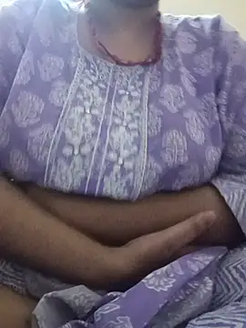 Snapshot of ruhi84122 chatting on July 22, 2026, 9:00 am ruhi84122 online show from July 22, 2026, 9:00 am