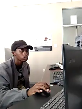 TheeblackDivckgiver online show from April 29, 2026, 11:47 am