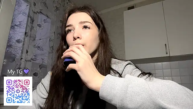 IsabellaWave online show from January 7, 2026, 11:48 am