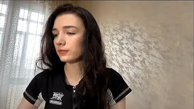 IsabellaWave online show from March 5, 2026, 10:56 am