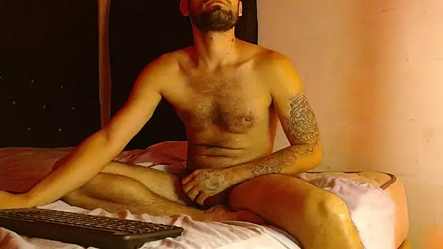 Snapshot of Alex_Flame_ chatting on April 1, 2026, 1:08 am Alex Flame online show from April 1, 2026, 1:08 am