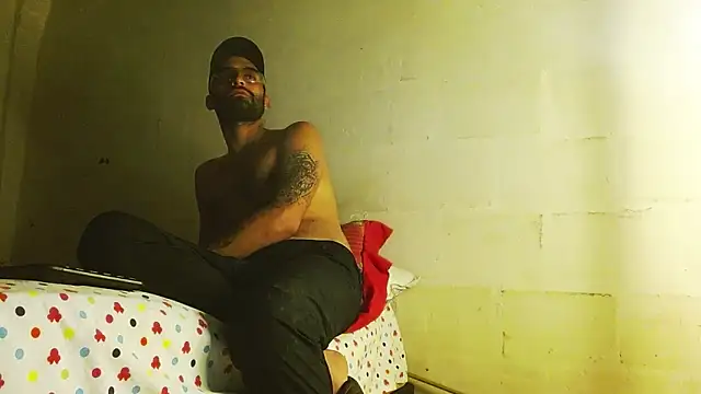 Alex Flame  online show from May 8, 2026, 2:15 am