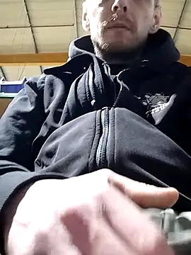 Snapshot of CrookedBunk3527 chatting on February 26, 2026, 6:57 am CrookedBunk3527 online show from February 26, 2026, 6:57 am