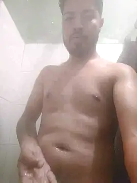 Snapshot of Painy10 chatting on December 14, 2025, 2:51 am Painy10 online show from December 14, 2025, 2:51 am