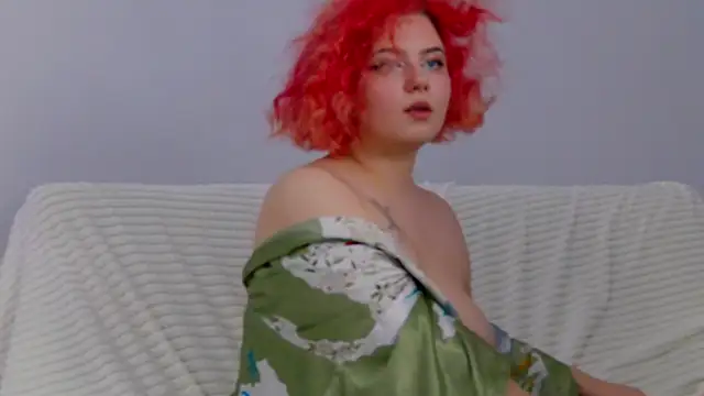 Snapshot of Stella_Swann chatting on December 14, 2025, 7:14 am Stella Swann online show from December 14, 2025, 7:14 am