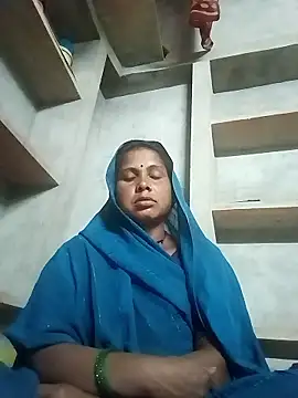 Shreya pandit online show from March 18, 2026, 11:37 pm