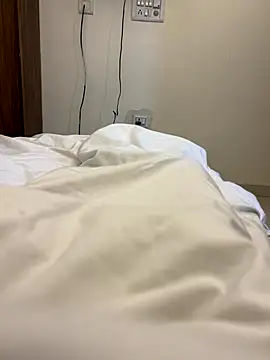 Snapshot of Sexmore21 chatting on December 14, 2025, 12:22 pm Sexmore21 online show from December 14, 2025, 12:22 pm