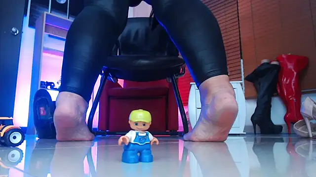 paola xm online show from March 21, 2025, 1:12 pm