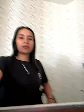 Snapshot of Val12777 chatting on January 13, 2026, 3:27 pm Val12777 online show from January 13, 2026, 3:27 pm