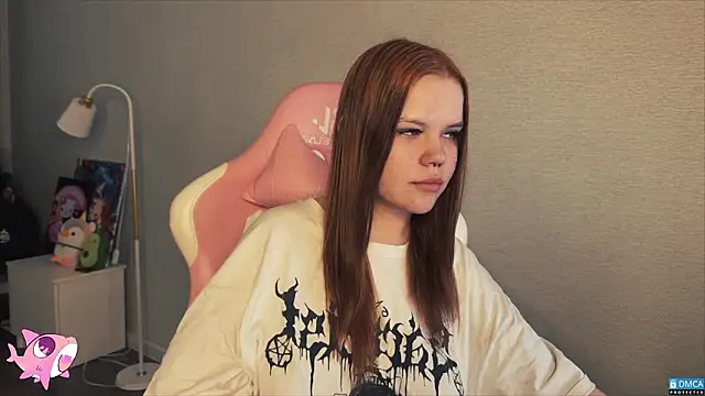 PinkSharky online show from March 4, 2026, 9:17 am