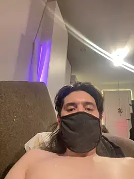 Snapshot of gilbertsmitte chatting on January 15, 2026, 11:13 am gilbertsmitte online show from January 15, 2026, 11:13 am