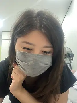 Sarah2127 online show from April 25, 2026, 5:43 pm